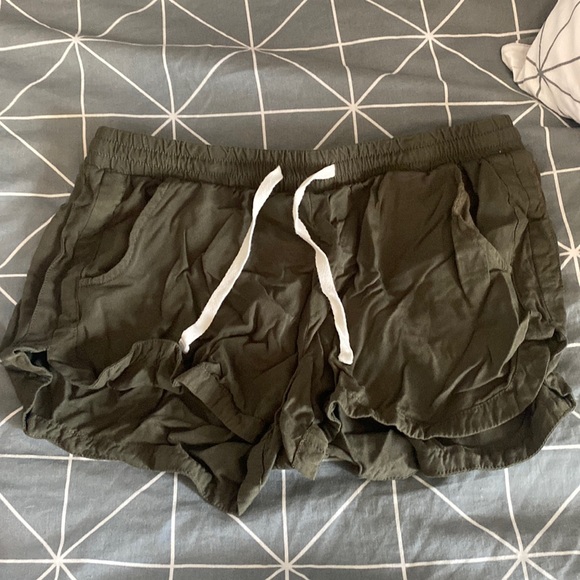Cargo Comfy Shorts - Picture 1 of 1